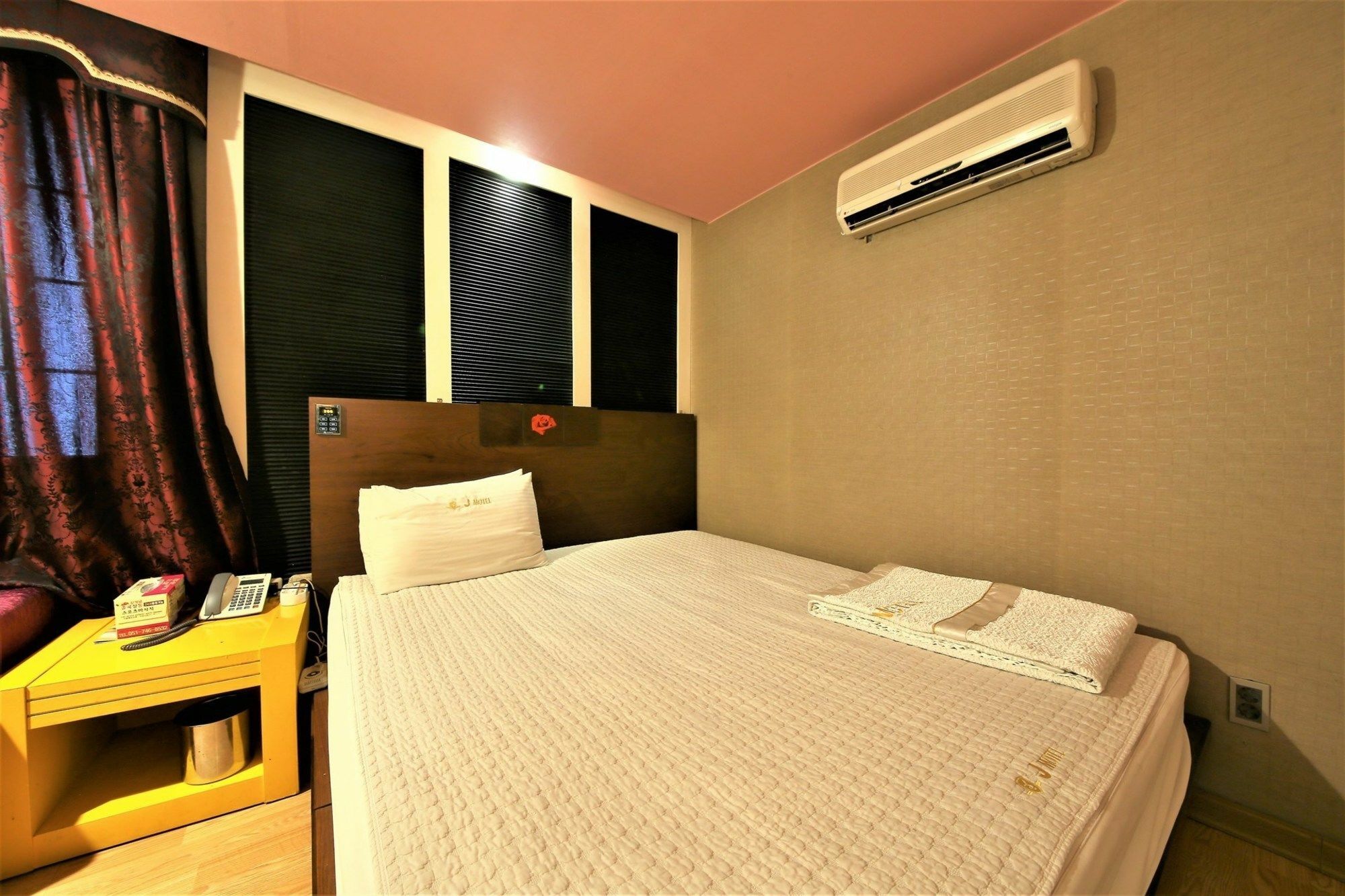 Sasang J Motel Luaran gambar